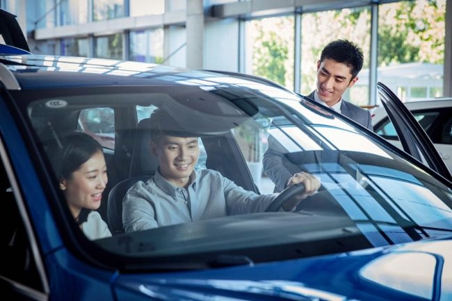 聚焦兩會(huì)|平安租賃 扎根汽車生態(tài) 激活汽車消費(fèi)潛力